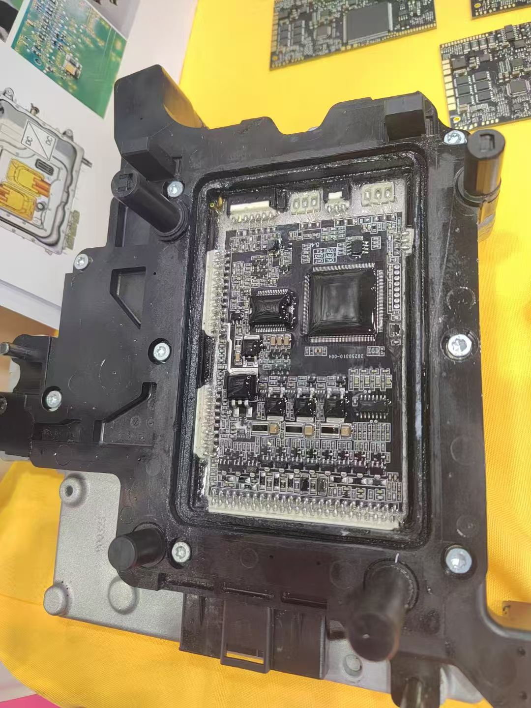 ชุดซ่อมระบบส่งกำลัง 0AM DQ200  - Electronic Repairing บทวิจารณ์และราคา
